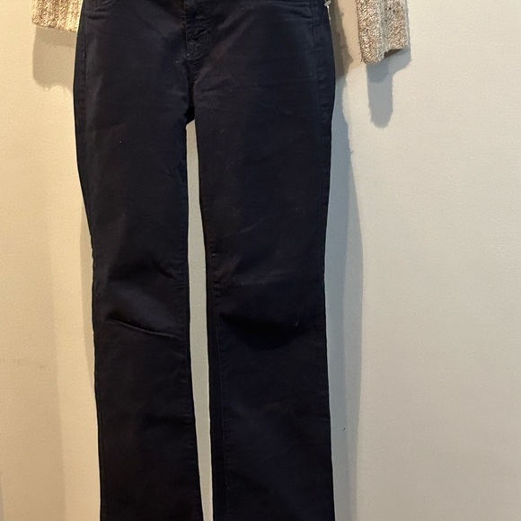 J Brand mid rise, straight leg size 26 pants - Picture 4 of 10